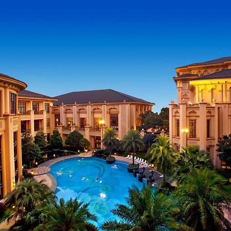 Chateau Star River Pudong Shanghai Bagian luar foto