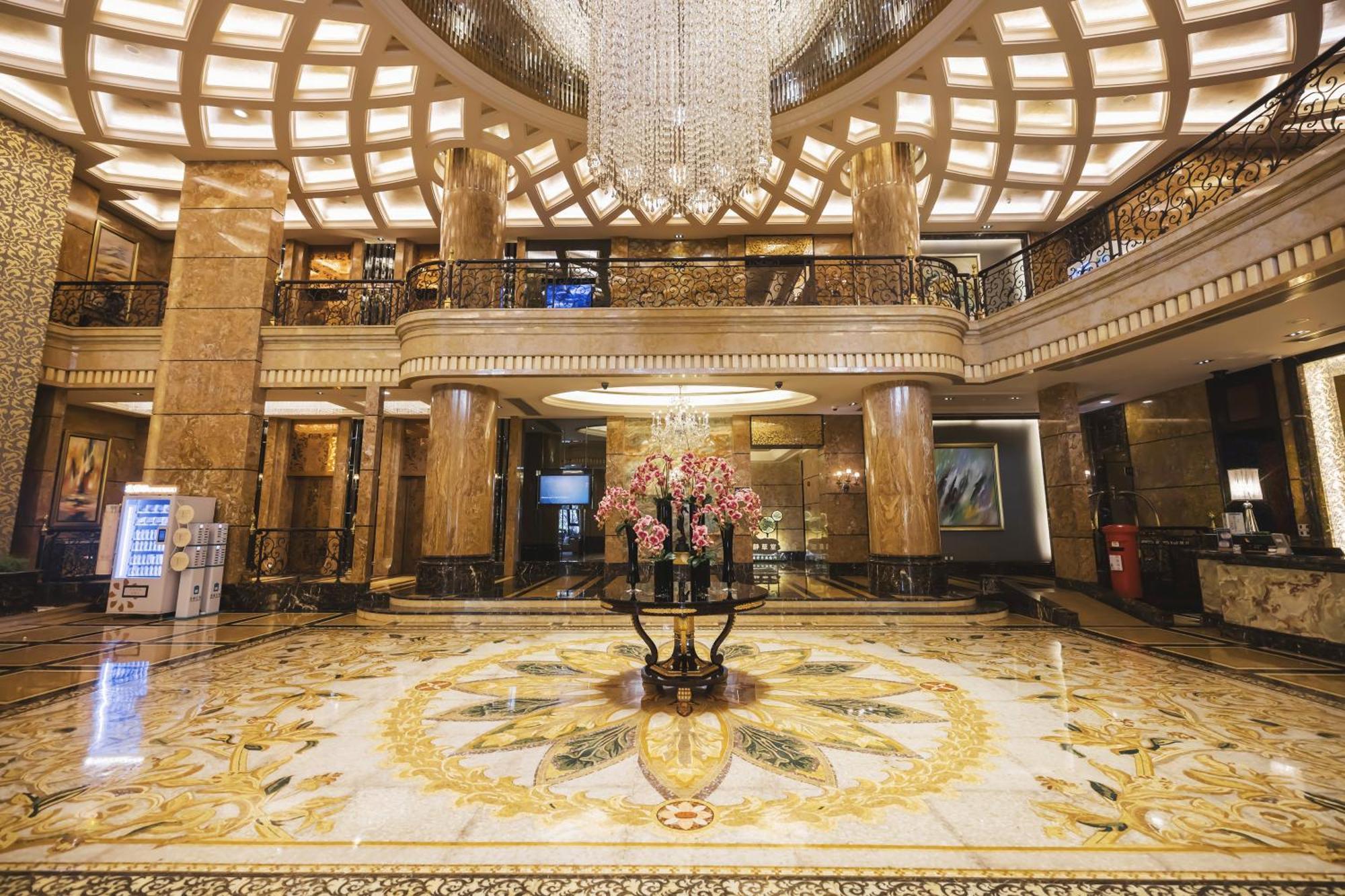 Chateau Star River Pudong Shanghai Bagian luar foto