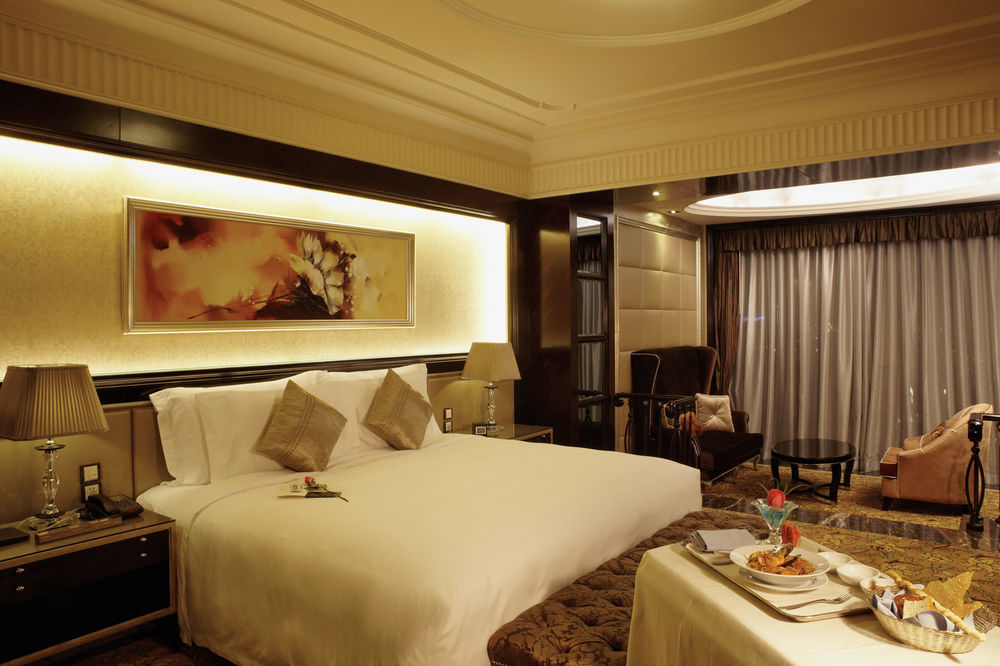 Chateau Star River Pudong Shanghai Bagian luar foto